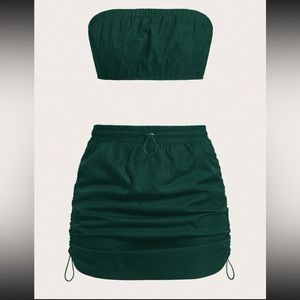 SHEIN EZwear Solid Tube Top & Drawstring Side Skirt